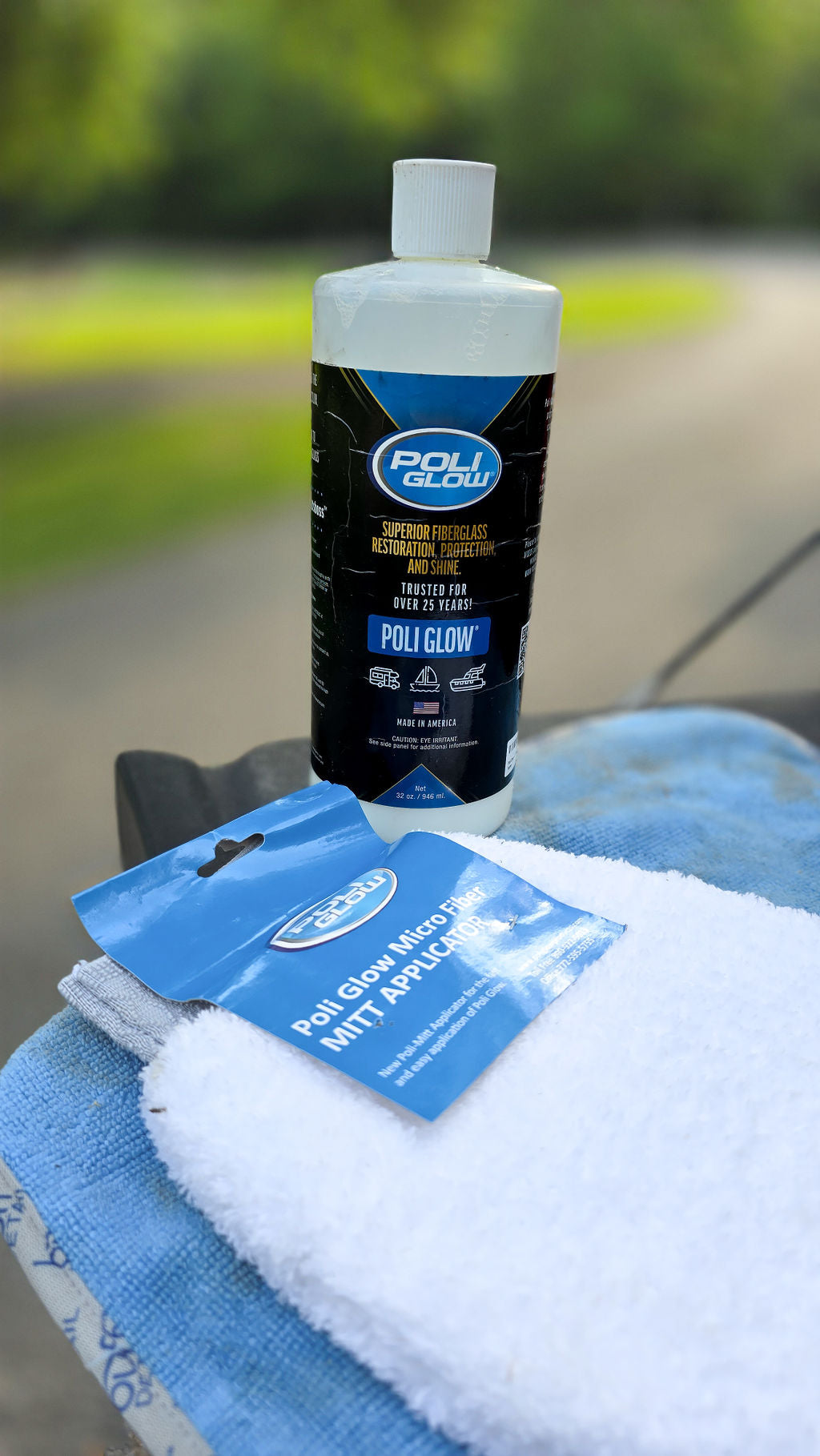 Poli Glow® Boat & RV Polish with Mitt